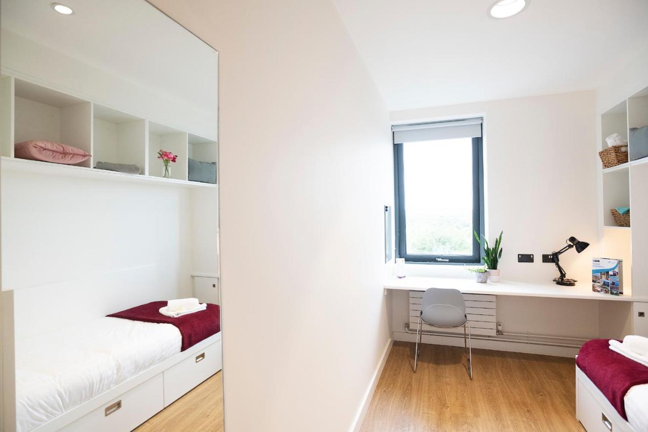 Goldcrest Village Apartments University Of غالواي المظهر الخارجي الصورة